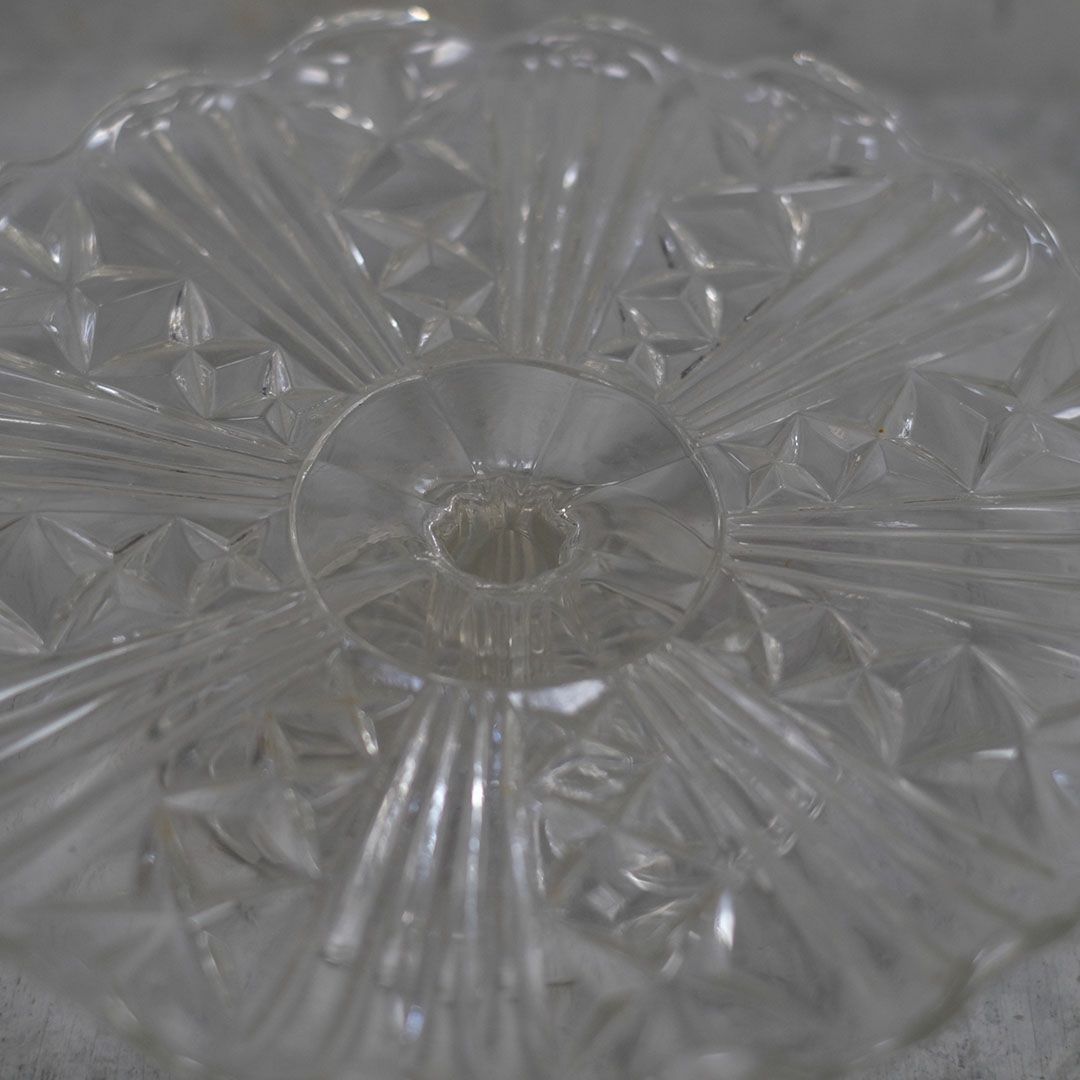 アンティーク ガラスケーキトレイ イギリス 厚みのあるガラス ガラスコンポート ケーキスタンド