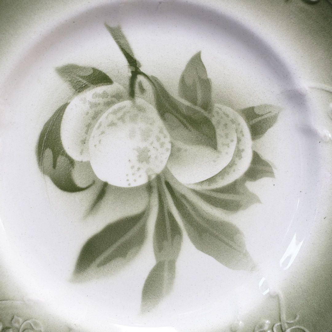 アンティークLONGWY窯 デザートプレート 北フランス ロンウィで1930年頃作られた皿