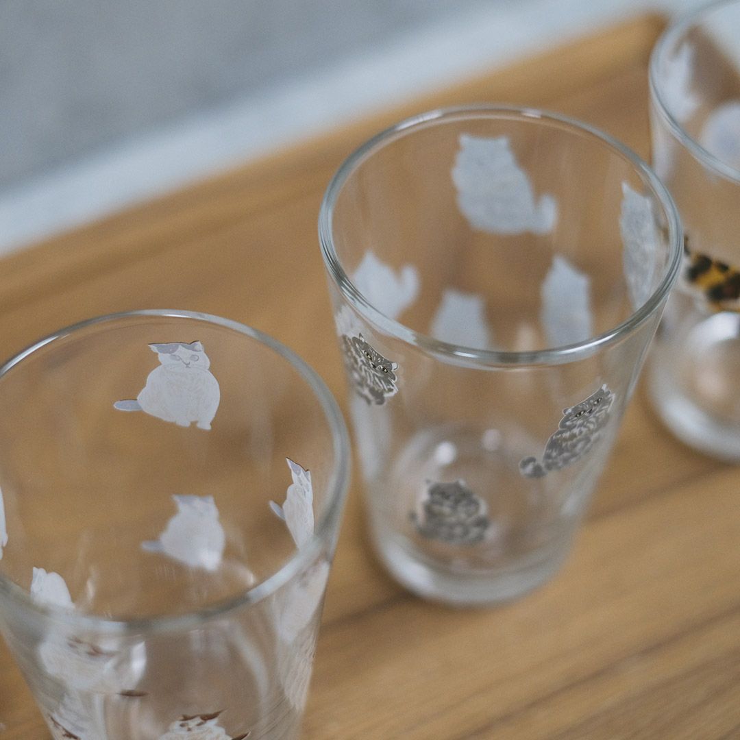 松尾ミユキ ねこデザインの小さなグラス コップ