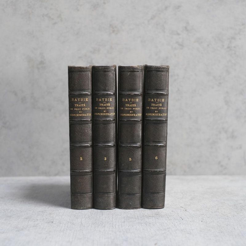 アンティークブック 革張りの古書 フランス 19世紀の通販 アンティーク 