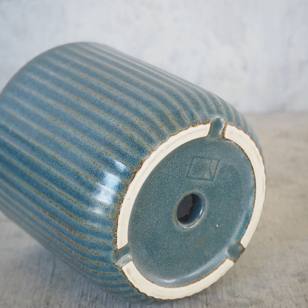 陶器のプランター シンプルなラインデザイン 鉢植え 青4