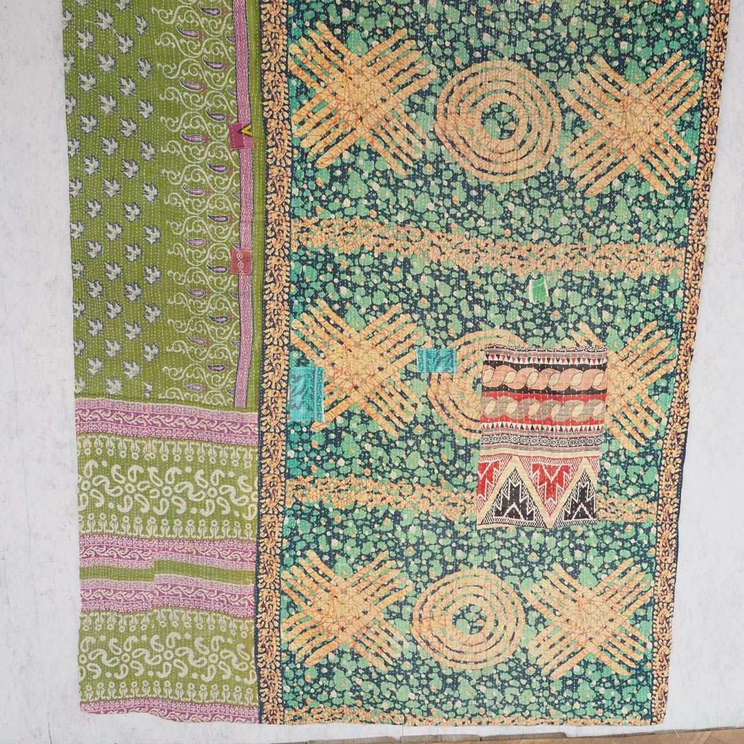 KANTHA(カンタ)・パッチワーク刺し子の大判ファブリック