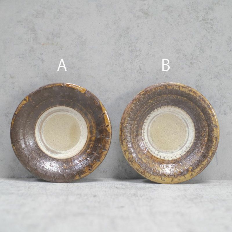 kazoo様 2枚セット　新品　やちむん　田村窯　7寸皿(蛇の目あり) 指掻き kazoo様 2枚セット 新品 やちむん 田村窯 7寸皿(蛇の目あり) 指掻き