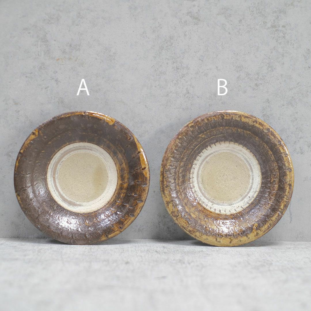 kazoo様 2枚セット　新品　やちむん　田村窯　7寸皿(蛇の目あり) 指掻き kazoo様 2枚セット 新品 やちむん 田村窯 7寸皿(蛇の目あり) 指掻き