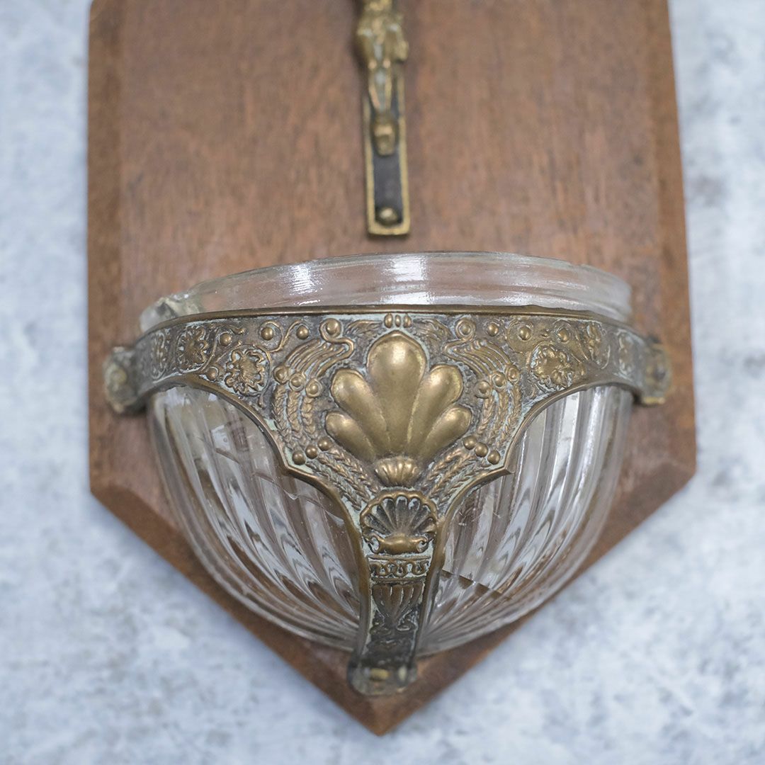 アンティークベニチェ 壁掛けの聖水盤 フランス 壁掛け キリスト 木製06