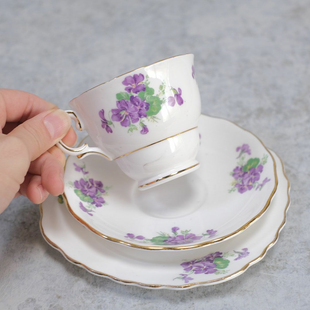 ヴィンテージティーカップトリオ Colclough(コルクラフ)菫 バイオレット イギリス2
