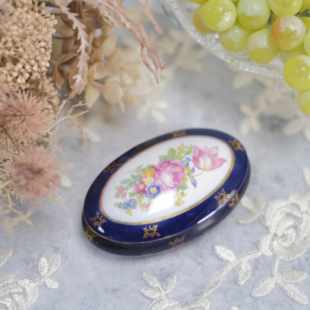 アンティーク小物入れ LIMOGES(リモージュ) フランス 陶器のケース
