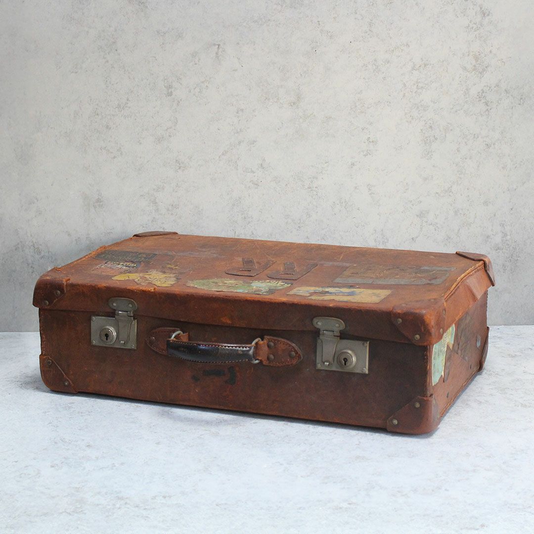 アンティークレザートランク スーツケース イギリス 本革1