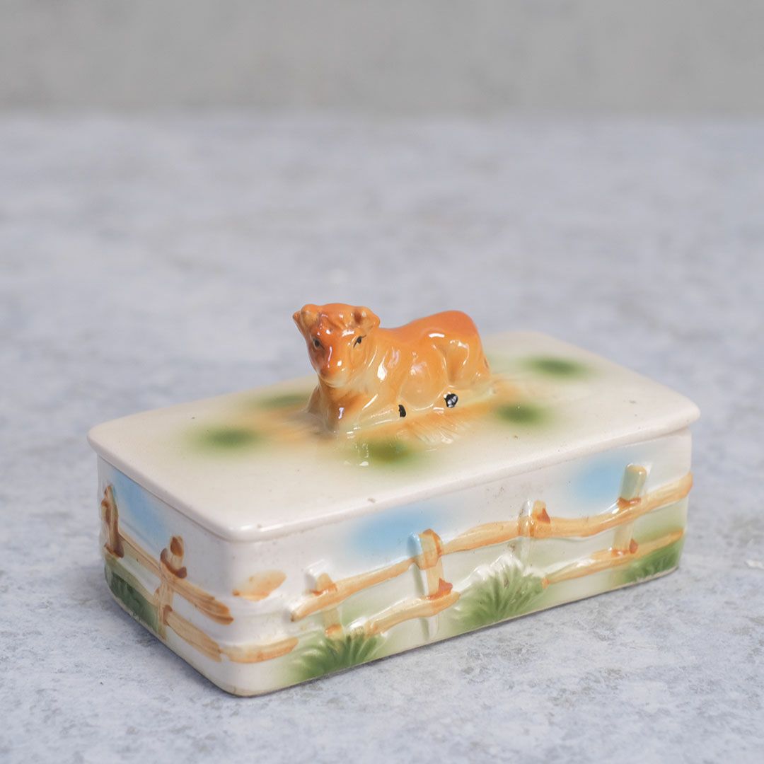 ヴィンテージバターケース 牛の飾り付き イギリス1