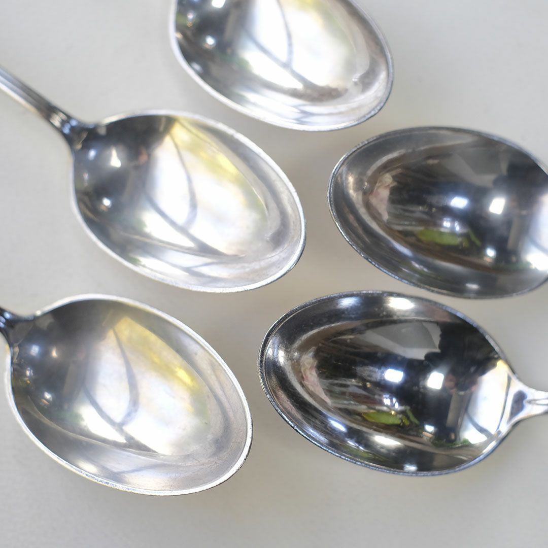 ヴィンテージデザートスプーン シルバープレート イギリス3