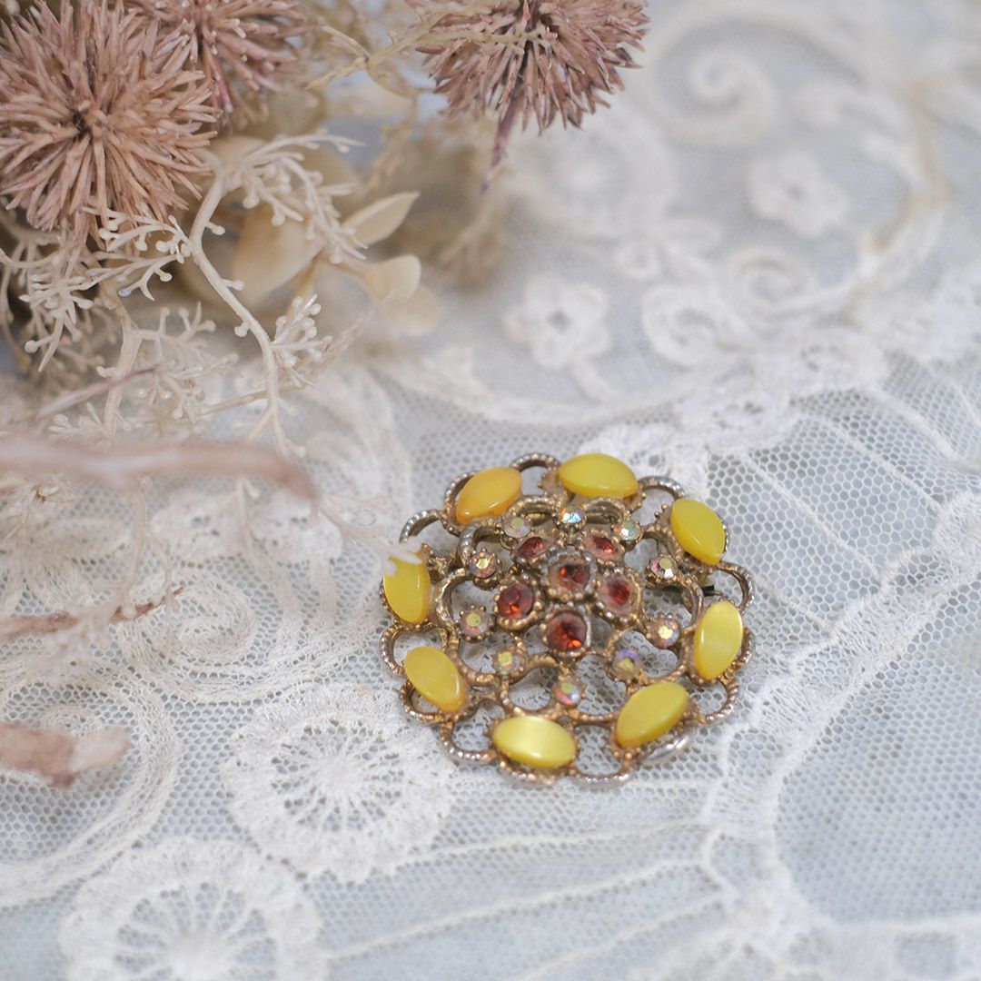 ヴィンテージコスチュームジュエリー イギリス ブローチ