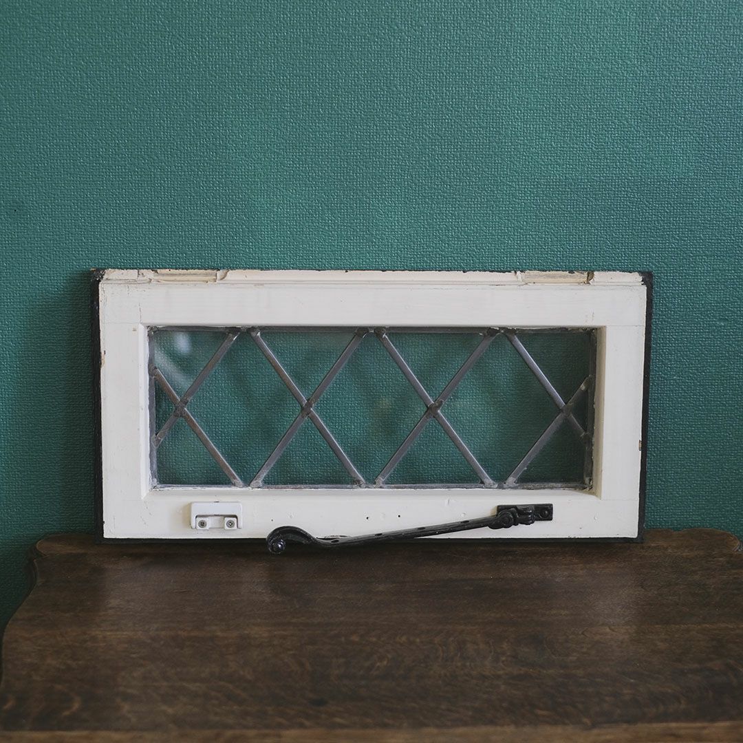 ヴィンテージ格子の小さなステンドグラス イギリス 古民家の窓 建具
