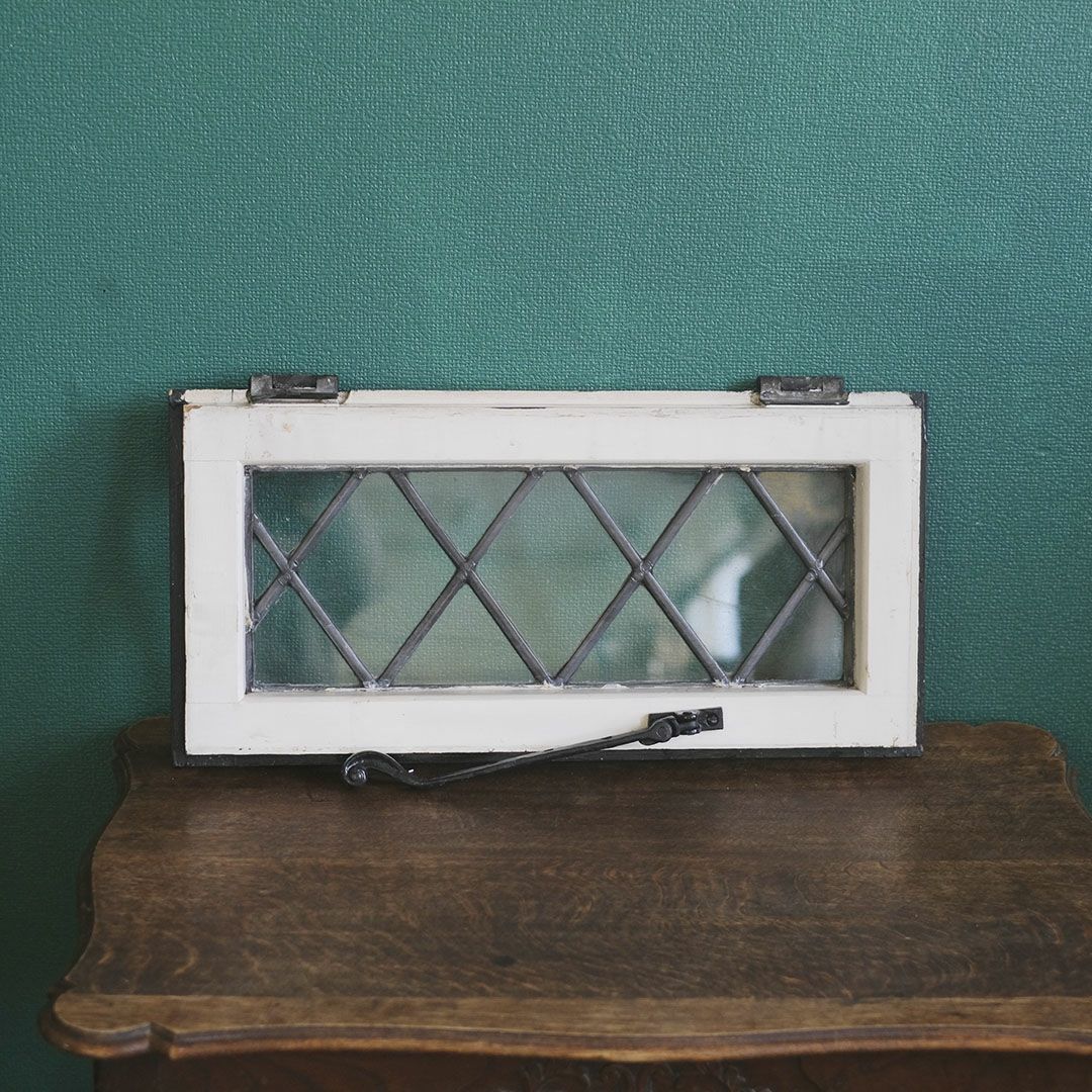 ヴィンテージ格子の小さなステンドグラス イギリス 古民家の窓 建具