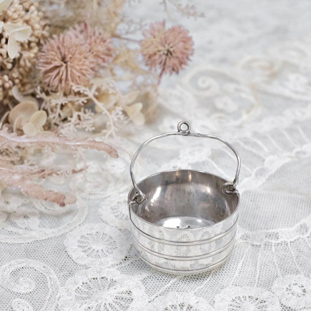 アンティークパソワール フランス ティーストレーナー シルバープレート製