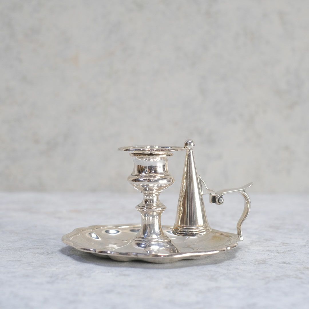 アンティーク チャンバースティック イギリス 手持ち燭台 キャンドルホルダー シルバープレート