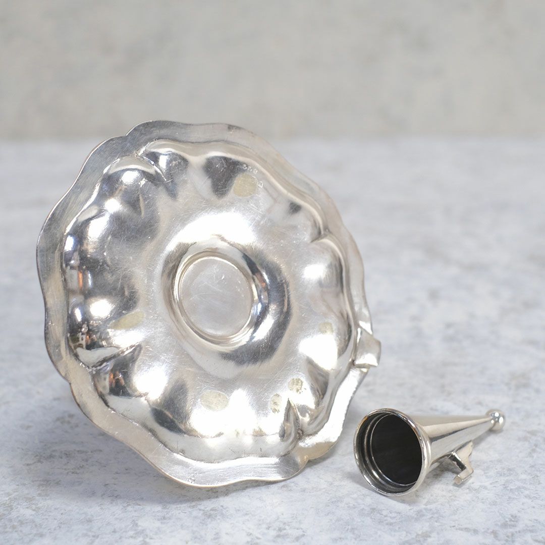 アンティーク チャンバースティック イギリス 手持ち燭台 キャンドルホルダー シルバープレート