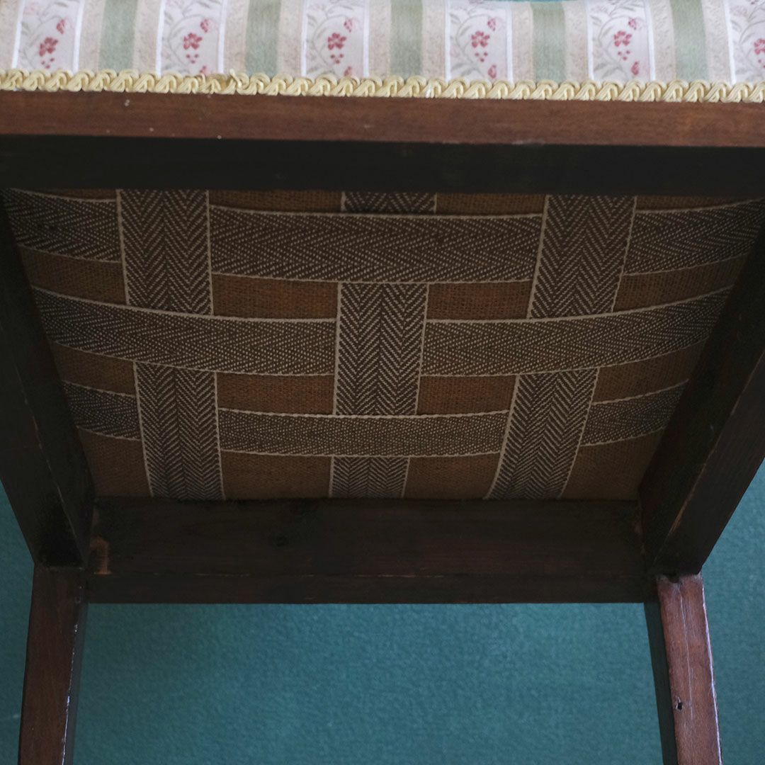 アンティークアームチェア イギリス　肘掛椅子9