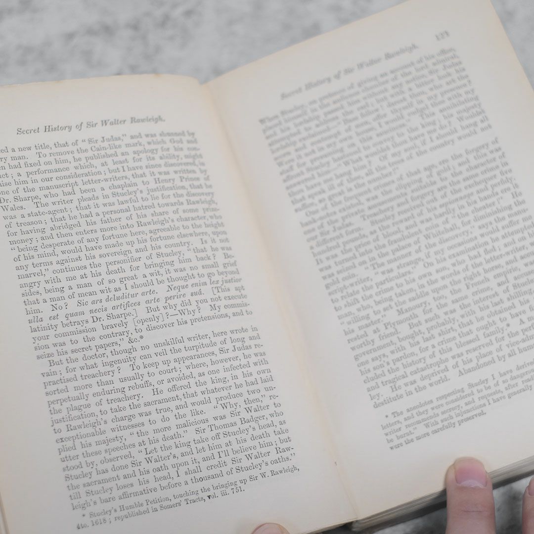 アンティーク本 イギリスの古い児童書 カラフルな表紙6