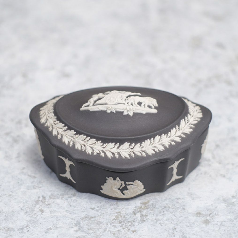 ヴィンテージ WEDGWOOD ウェッジウッド ジャスパー 小物入れ 貴重な黒1