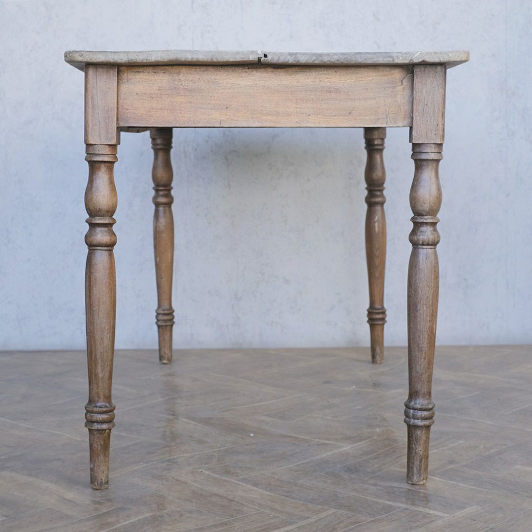 アンティークダイニングテーブル パイン材 フランス アンティーク家具3