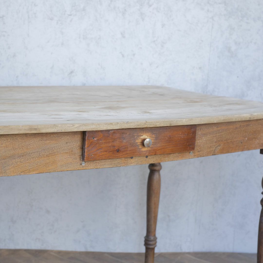 アンティークダイニングテーブル パイン材 フランス アンティーク家具4