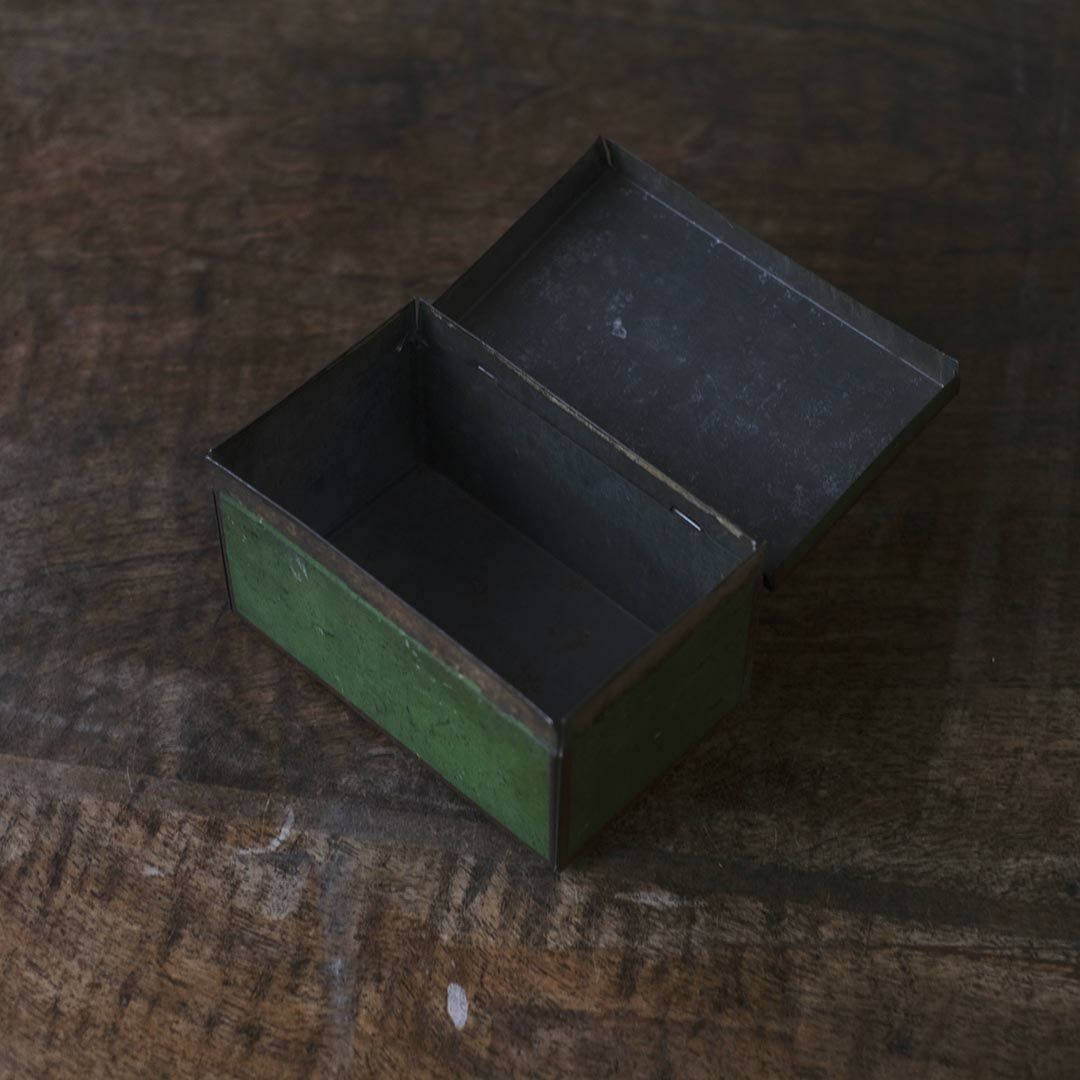 アンティークティン缶 フランス PASTILLES VICHY ETAT3