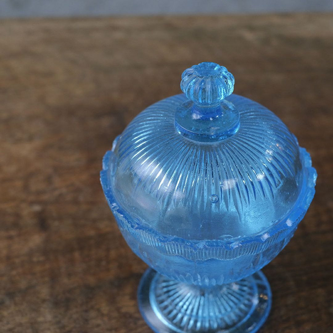 アンティークキャンディボウル 青いガラスの小物入れ フランス ボンボニエール