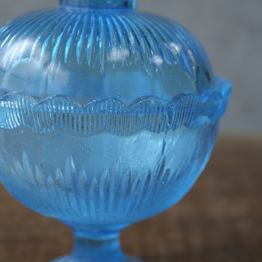 アンティークキャンディボウル 青いガラスの小物入れ フランス ボンボニエール