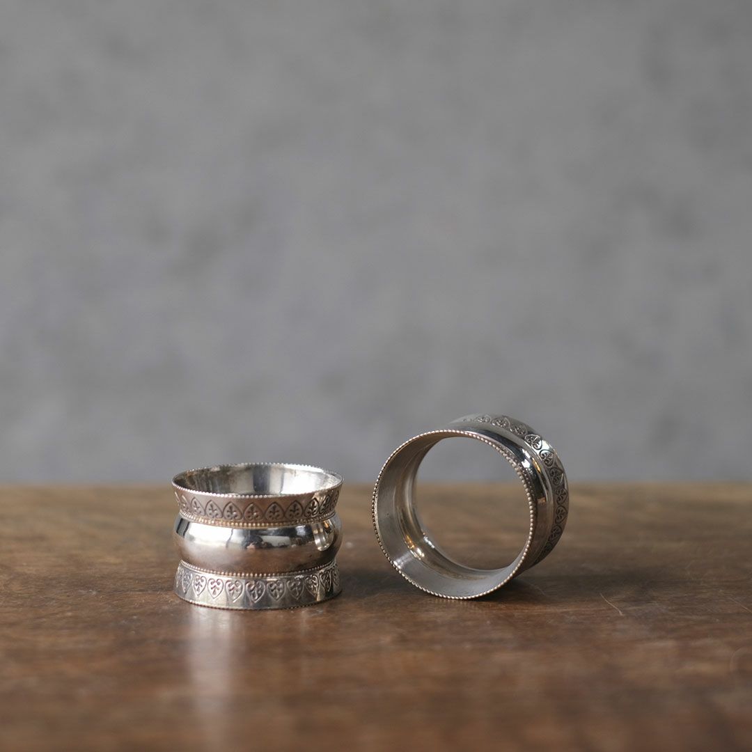 アンティークナプキンリング イギリス シルバープレート 2個セット