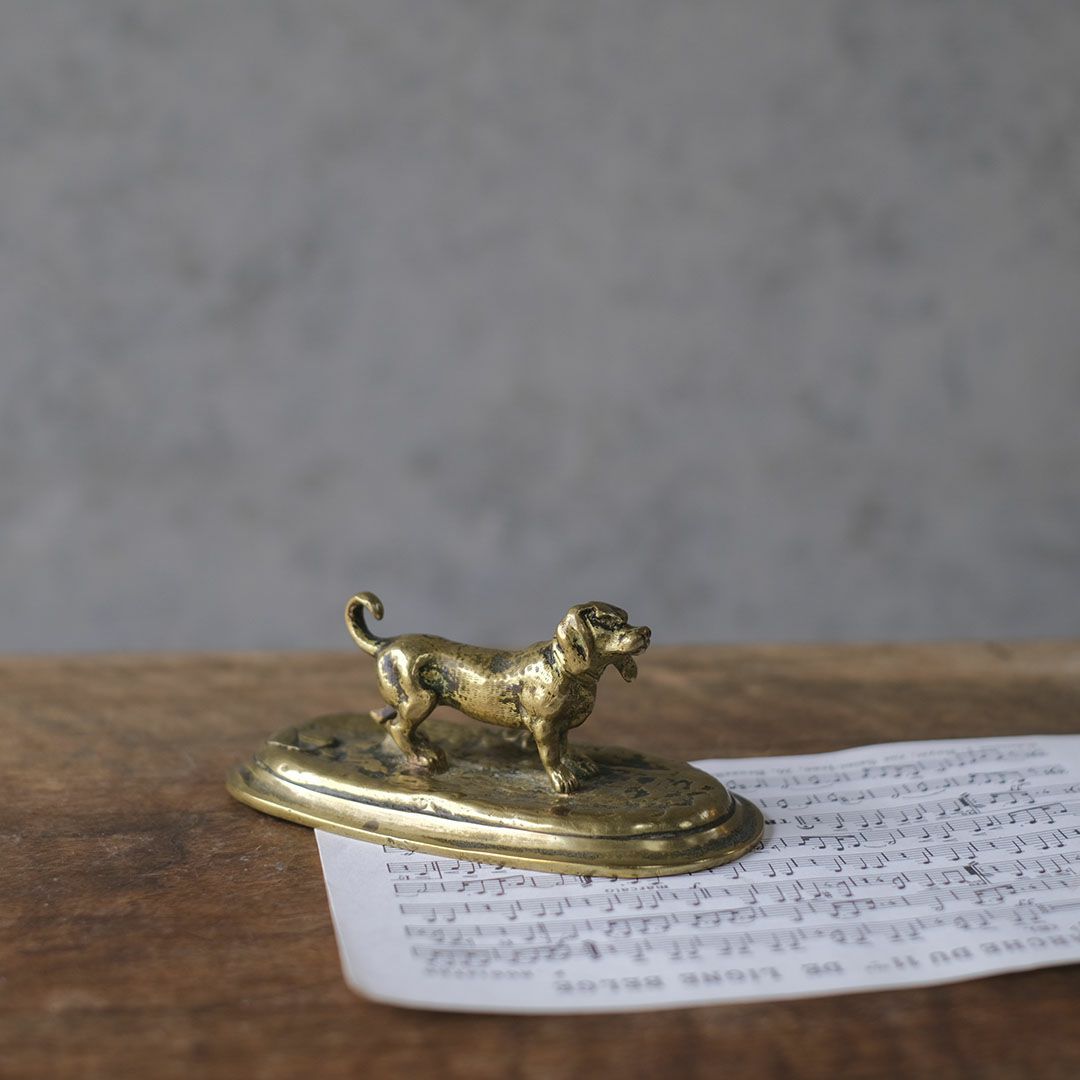 アンティーク犬の置物 フランス 真鍮1