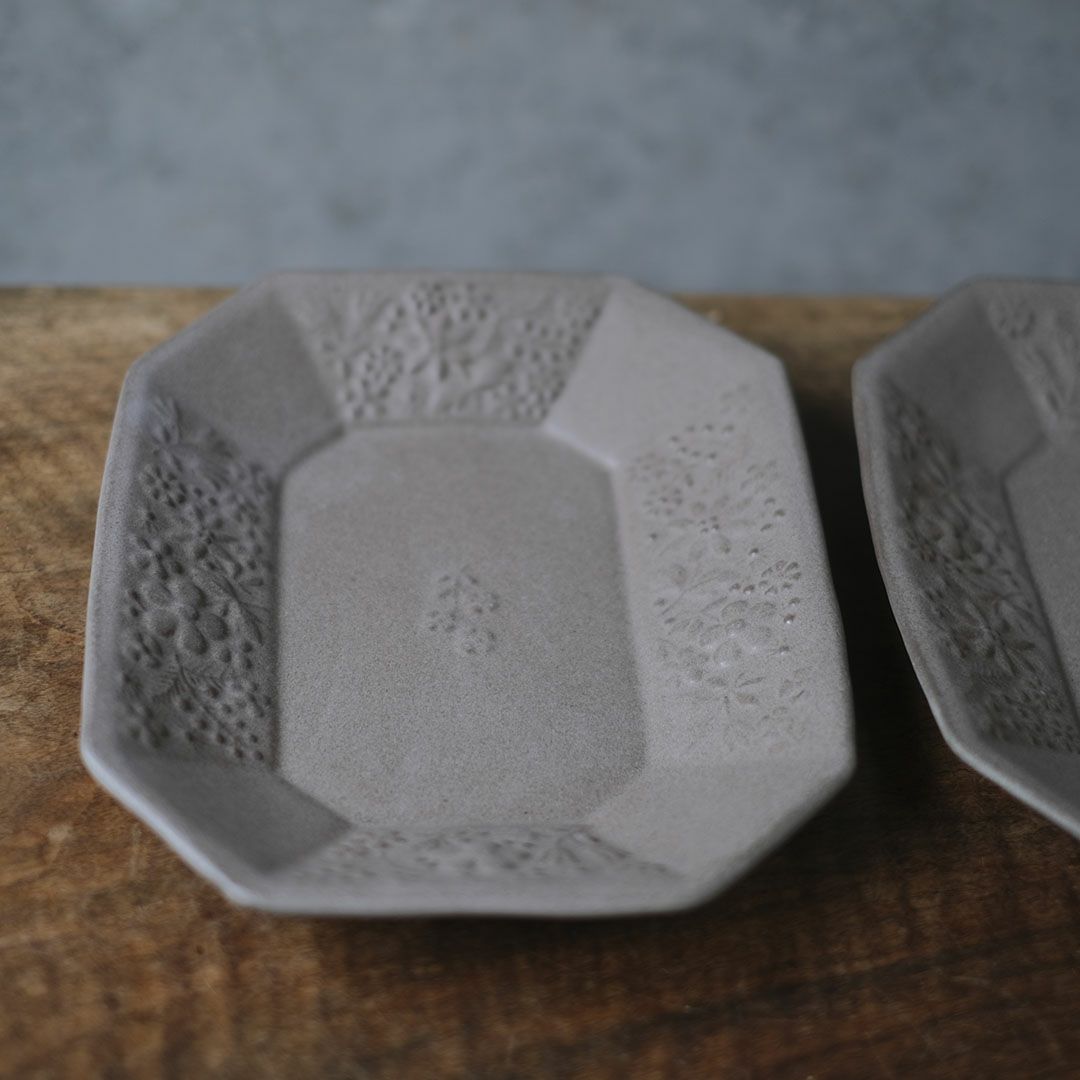 益子焼 kukka(クッカ) 八角皿 大 26cm ココアグレー色 わかさま陶芸 若林健吾3