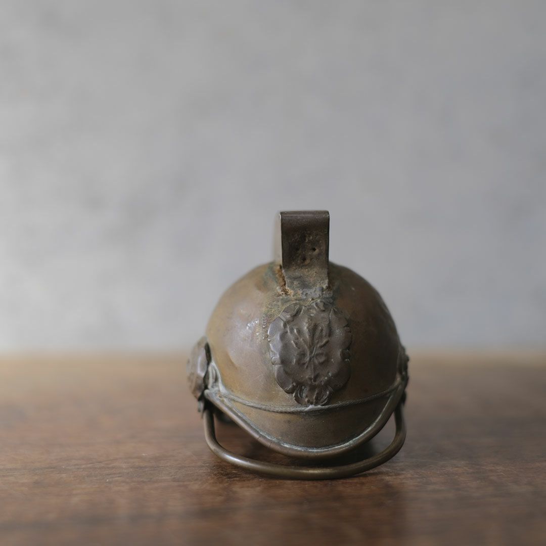 アンティークオブジェ ヘルメット イギリス 真鍮 置物