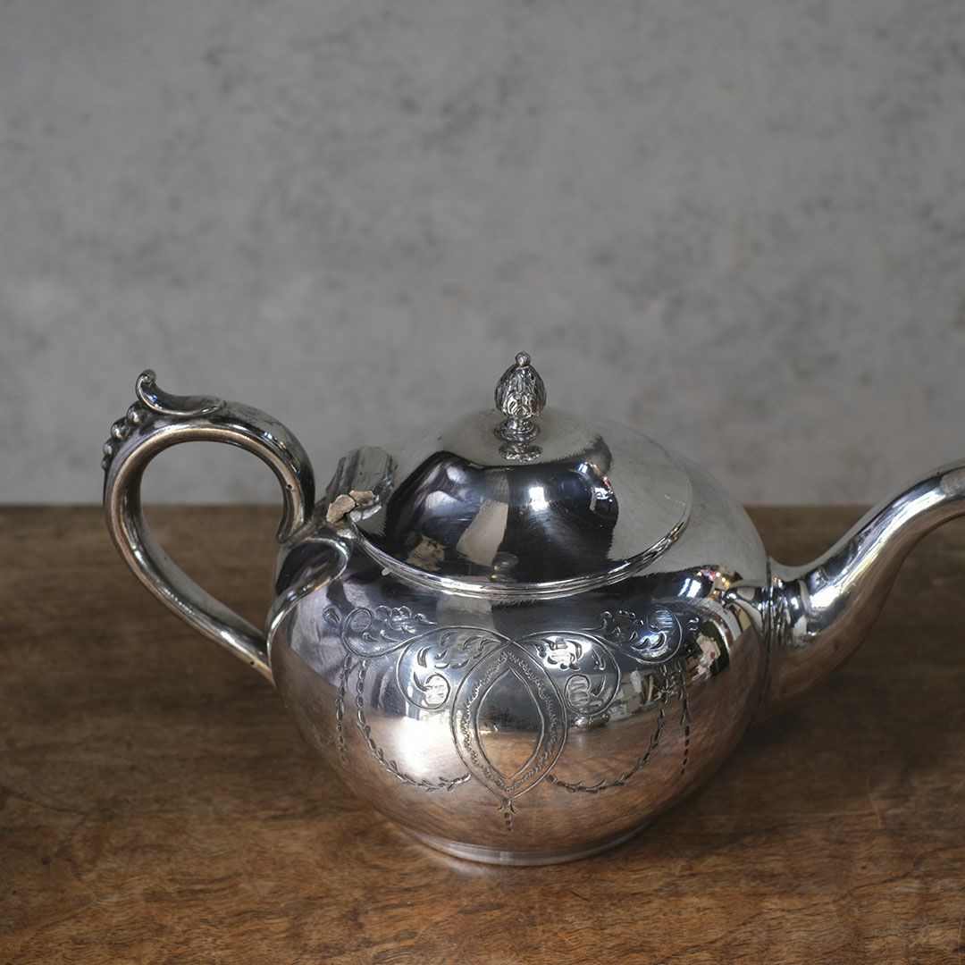 アンティークティーポットセット イギリス シルバープレート4