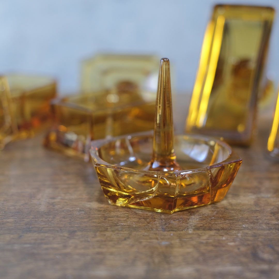 アンティーク トリンケットセット アールデコ ドレッシングテーブルセット チェコスロバキア