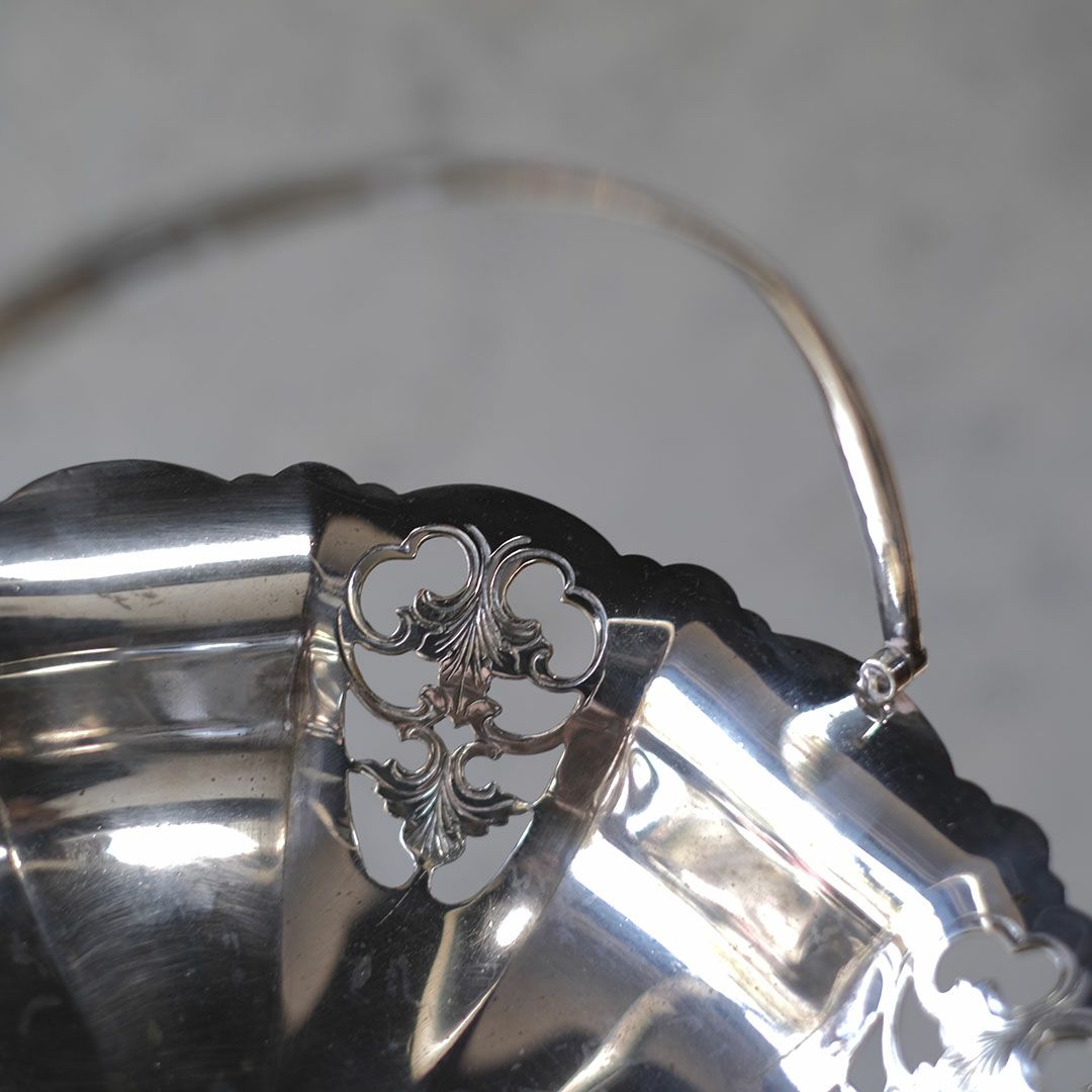 アンティーク シルバープレートハンドルバスケット 花 イギリス 折り畳み式ハンドル6