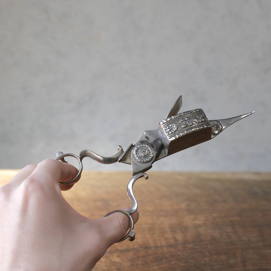 アンティーク キャンドルスナッファー シルバープレート製 火消し 芯切りハサミ3