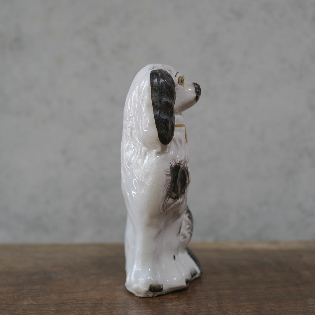 ヴィンテージフィギュリン スタッフォードシャードッグ 陶器 置物2