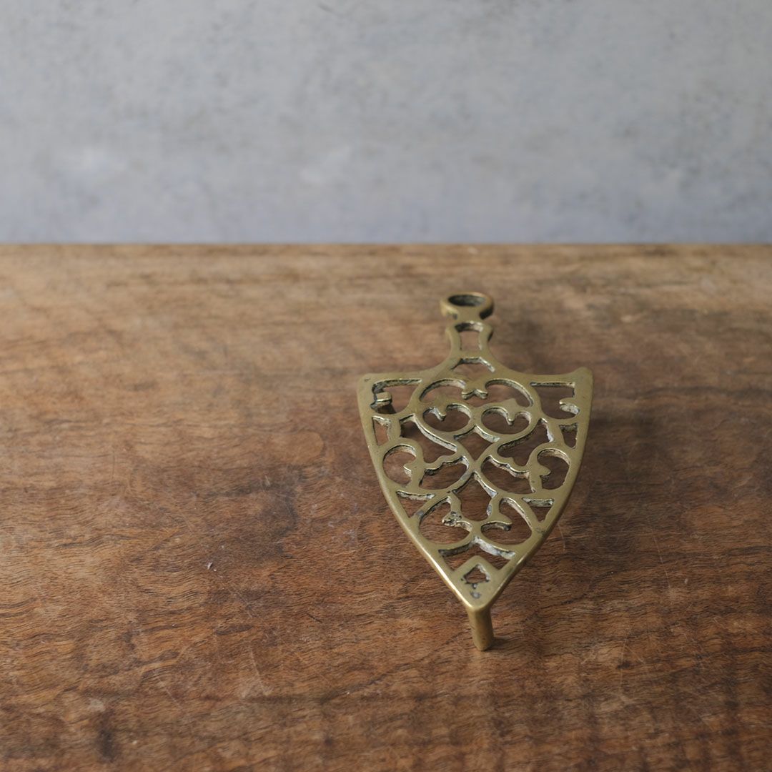 アンティークトリベット イギリス 真鍮 シンプル