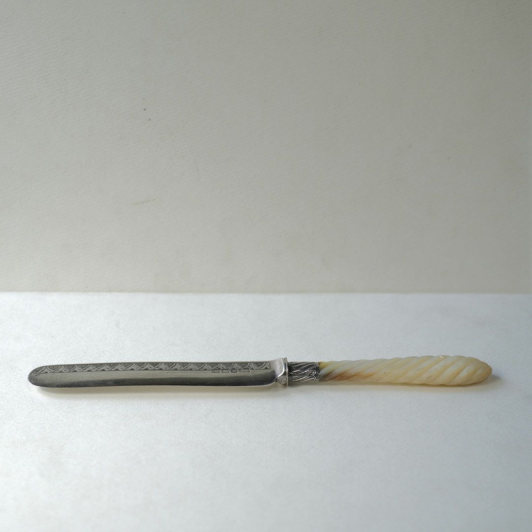 アンティーク マザーオブパール デザートカトラリー イギリス ナイフ 白蝶貝 銀メッキ2