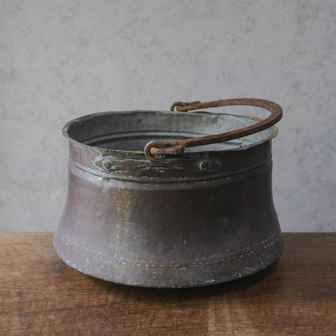 アンティーク 銅鍋 イギリスで19世紀中期に作られたコッパー製の古い大鍋 コルドロン アンティーク雑貨2