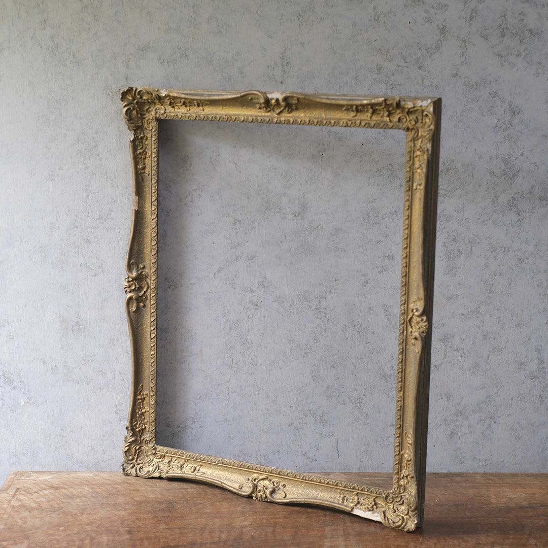アンティークフレームF フランス 金色の豪華な額縁1
