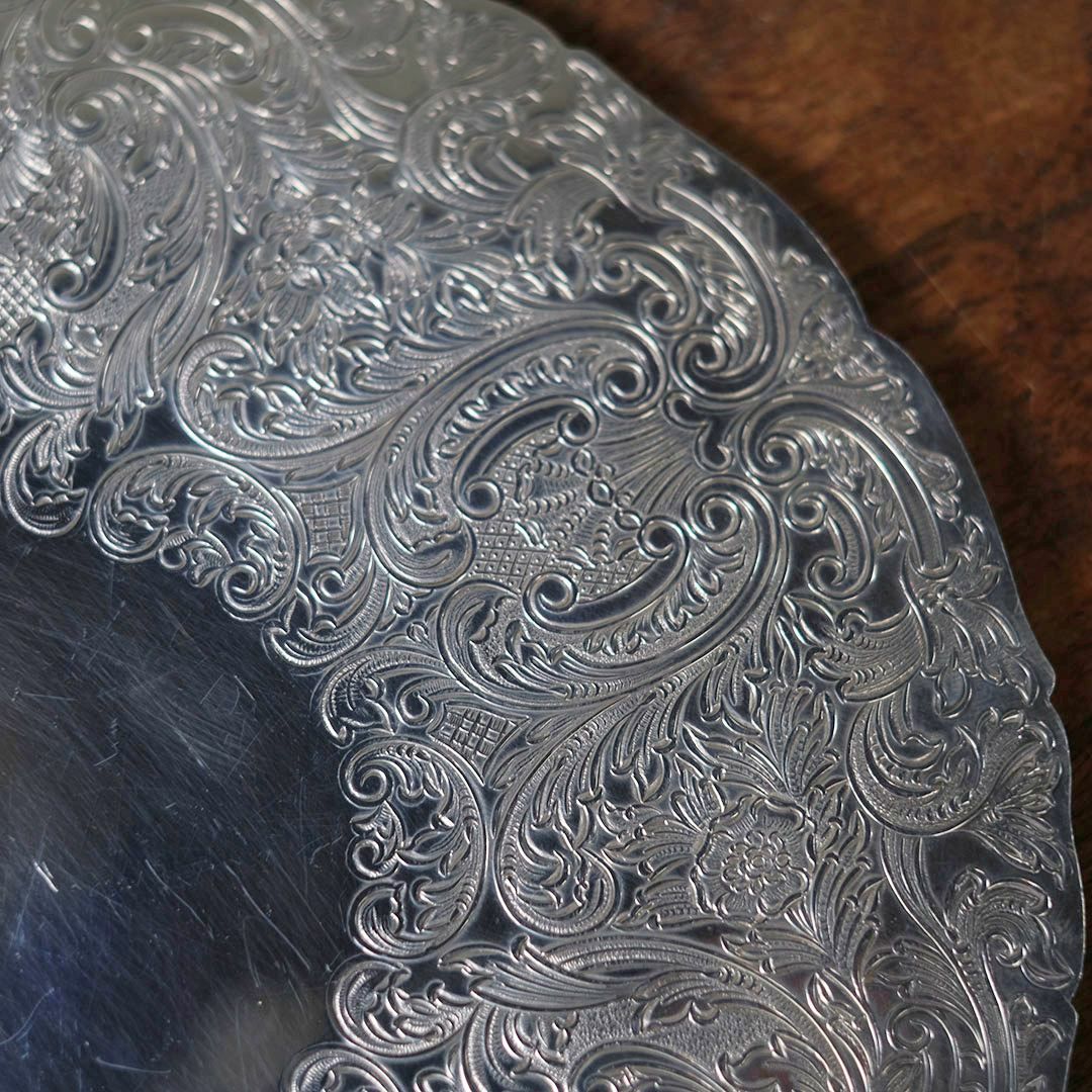 ヴィンテージマット シルバープレート ヴィクトリアン イギリス ラウンド S4