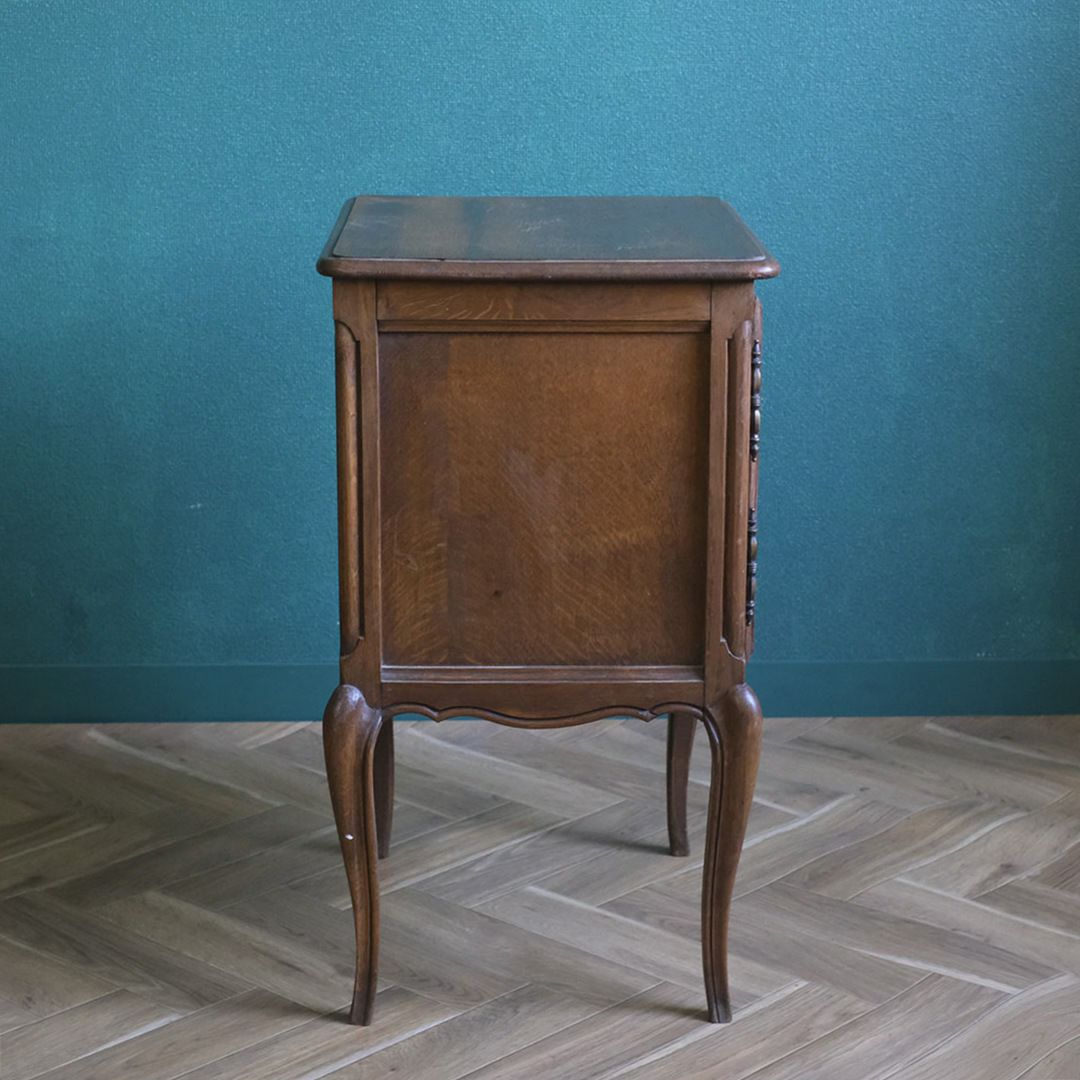 アンティークサイドキャビネット フランス アンティーク家具4