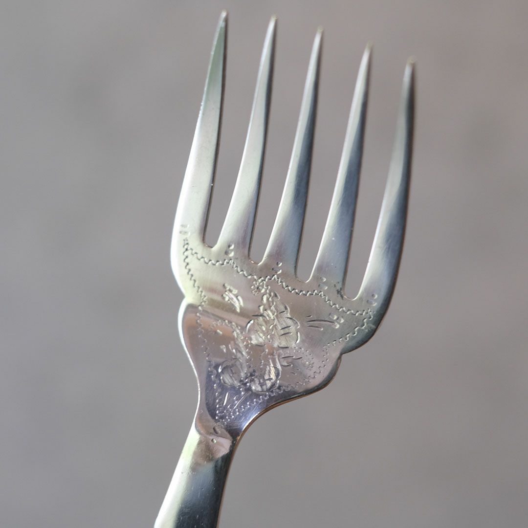 アンティークサーディンフォーク イギリス ベークレート3