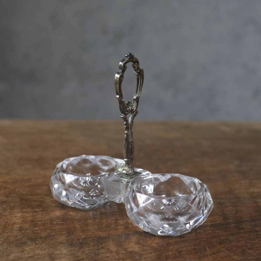 フランスアンティーク サリエール （塩入れ）小さなガラス製スパイスディッシュ/アンティーク食器1