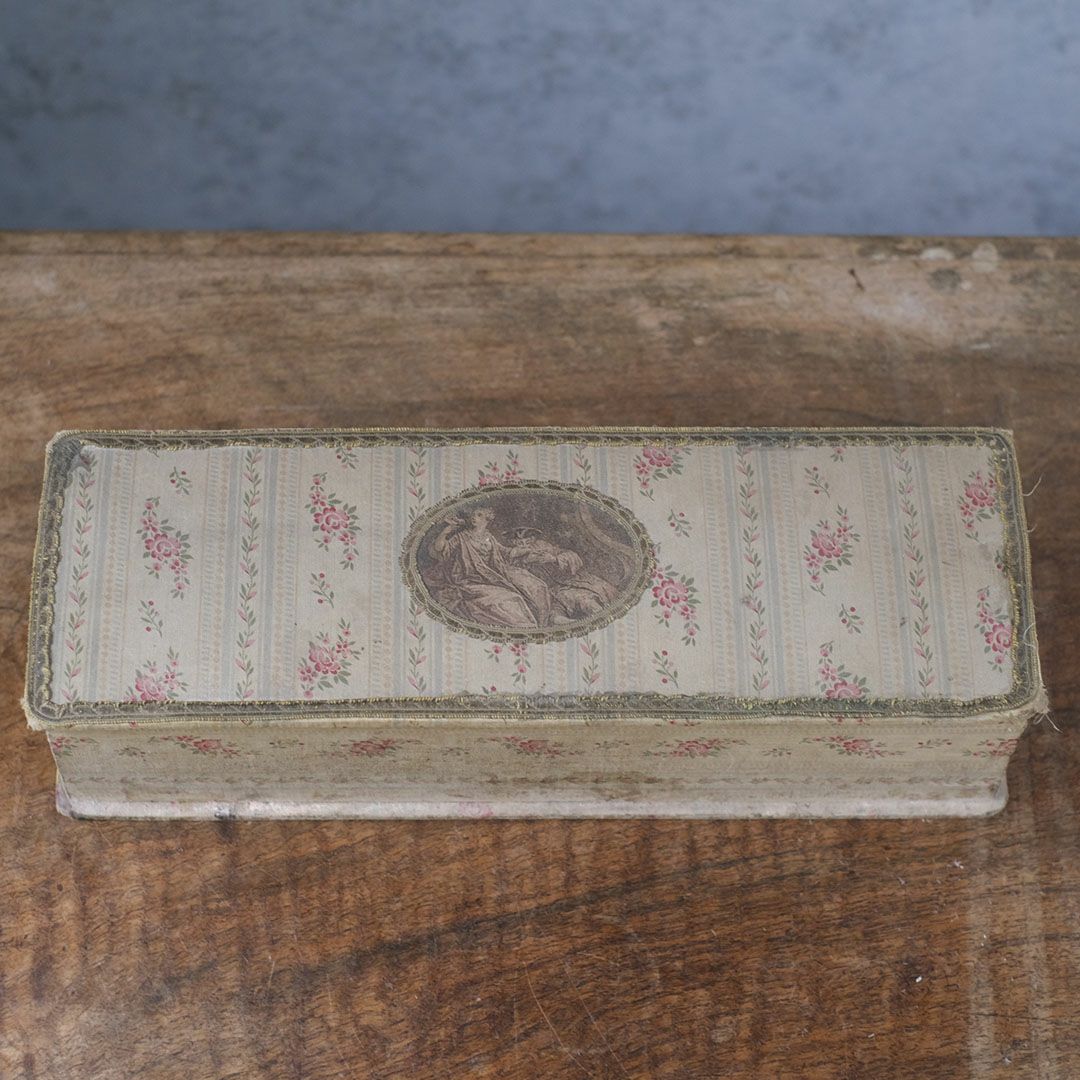 アンティークカルトナージュ ボックス 布地 フランス 小物入れ6