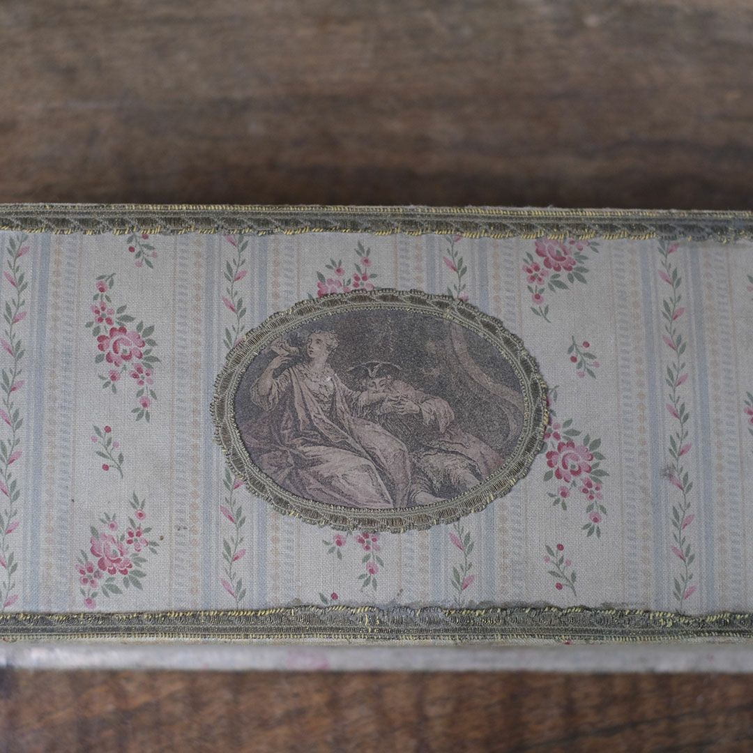 アンティークカルトナージュ ボックス 布地 フランス 小物入れ7