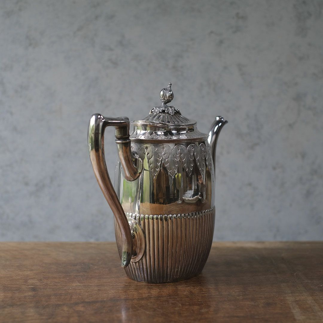 アンティークポット イギリス シルバープレート ティーポット4