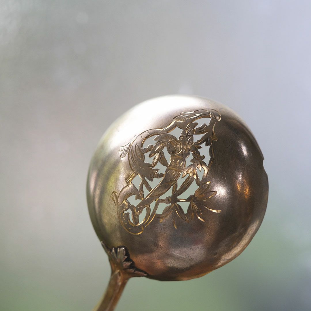 純銀のアンティークソースレードル