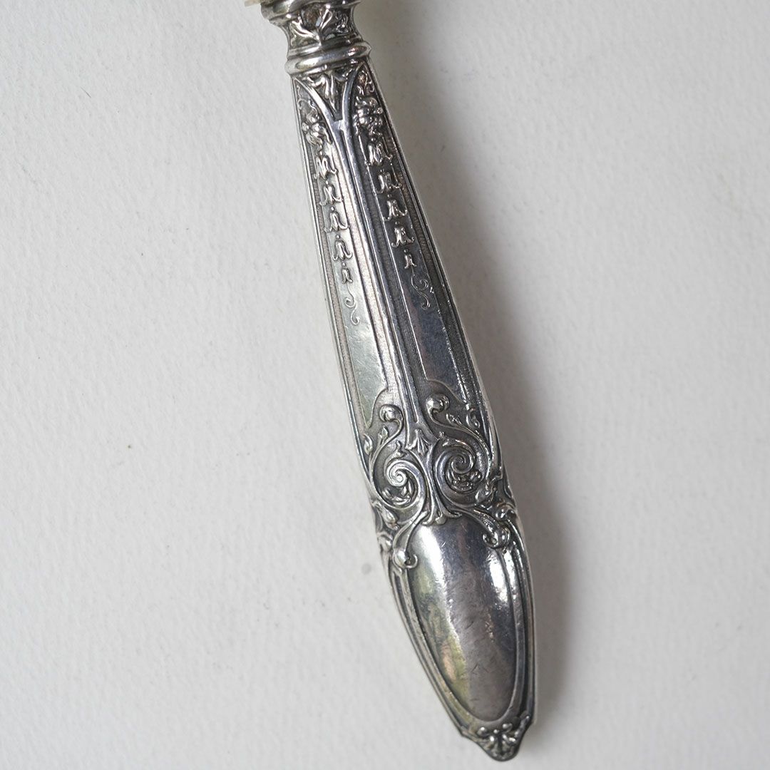 フランスの純銀ソースレードル